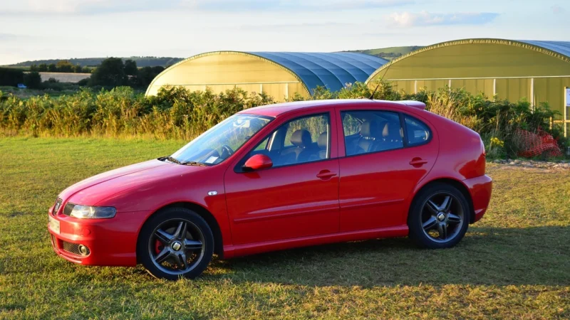 Max Dywanik Cupra Ateca 2019 Dywaniki Gumowe