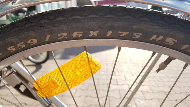 Maxxis M6102 F /R 61H