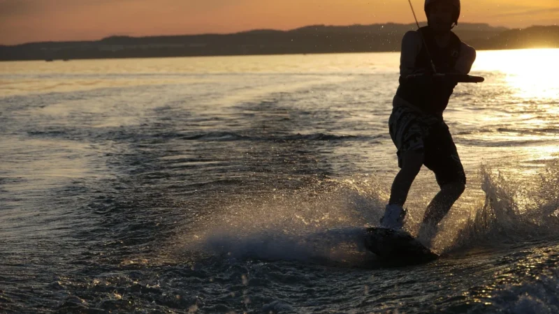 Motorówka ?ód? Yamaha Limited S 212 wakeboard