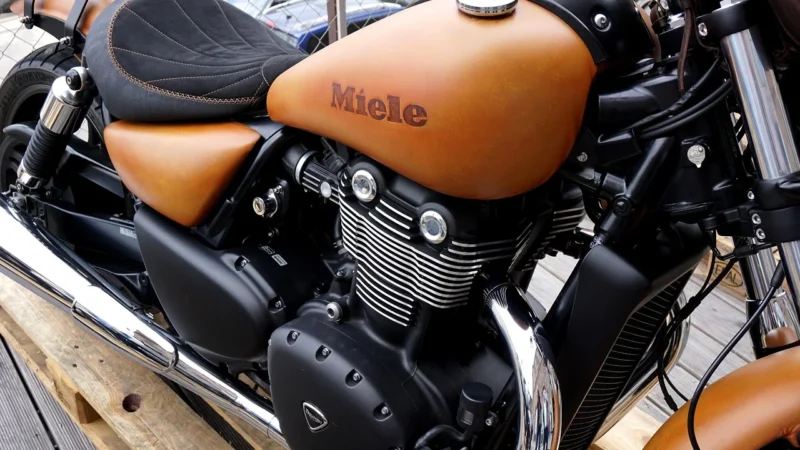 Motul Olej Do Motocykla 300V Faktory Line Road Racing 10W40 4L