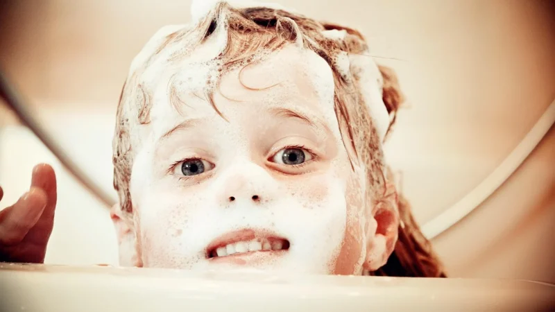 Nivea Kids 3In1 ?el I Szampon O Zapachu Jagód 250Ml