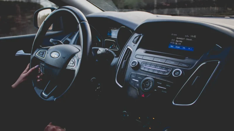 NVOX Zmieniarka cyfrowa emulator MP3 USB SD BMW 12PIN BT