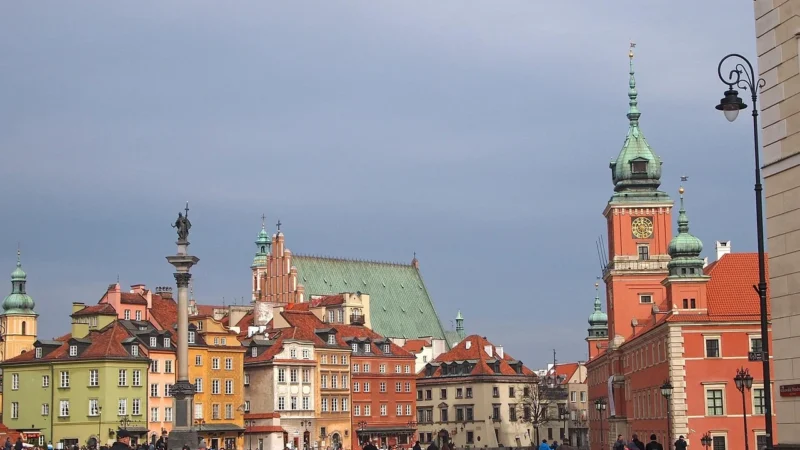 Poznaj Warszawę na nowo z przewodnikiem